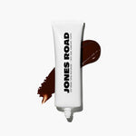 JUST ENOUGH TINTED MOISTURIZER - US 8147